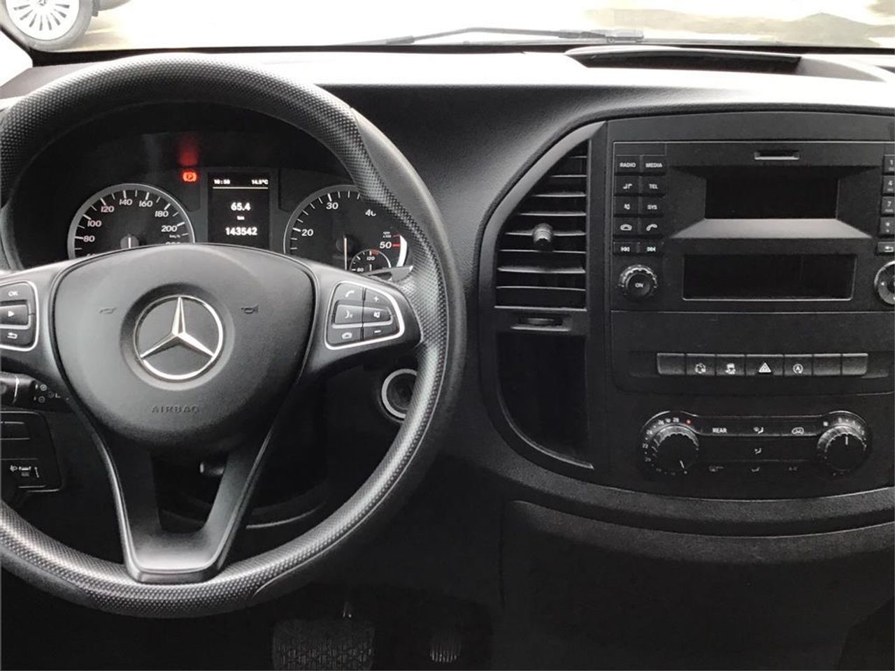 Mercedes Vito 114 CDI Tourer Pro Larga - foto 9