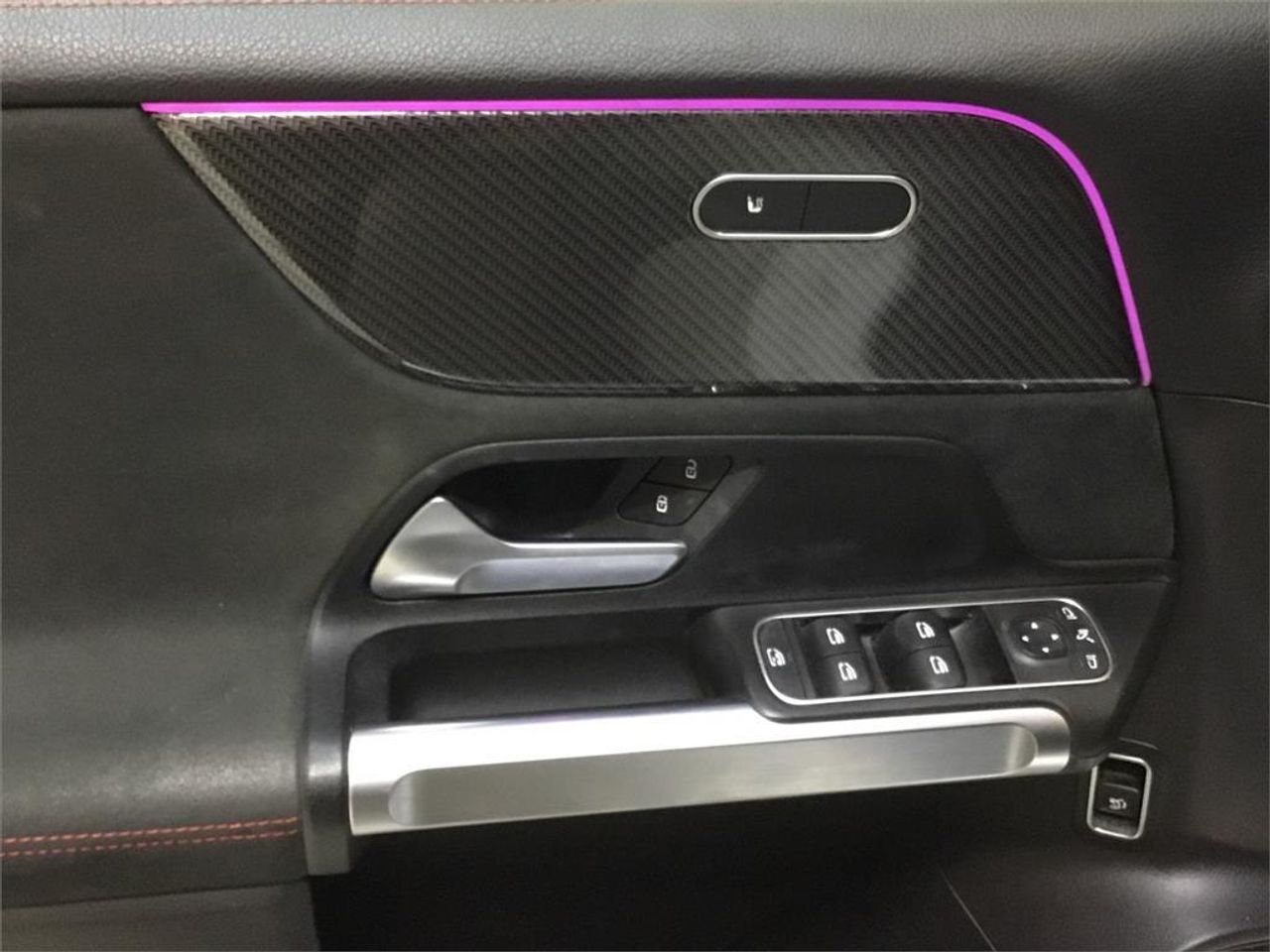 Mercedes Clase GLB 2.0 GLB 200 D DCT 110KW (150CV) - foto 16