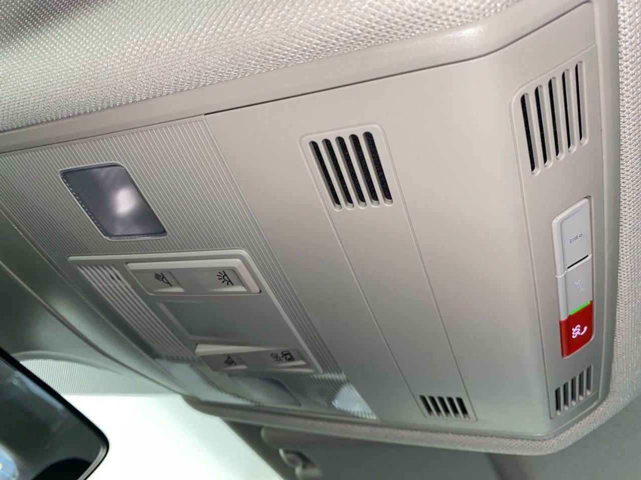 Volkswagen T-Cross 1.0 TSI 70 kW (95 CV) - foto 20