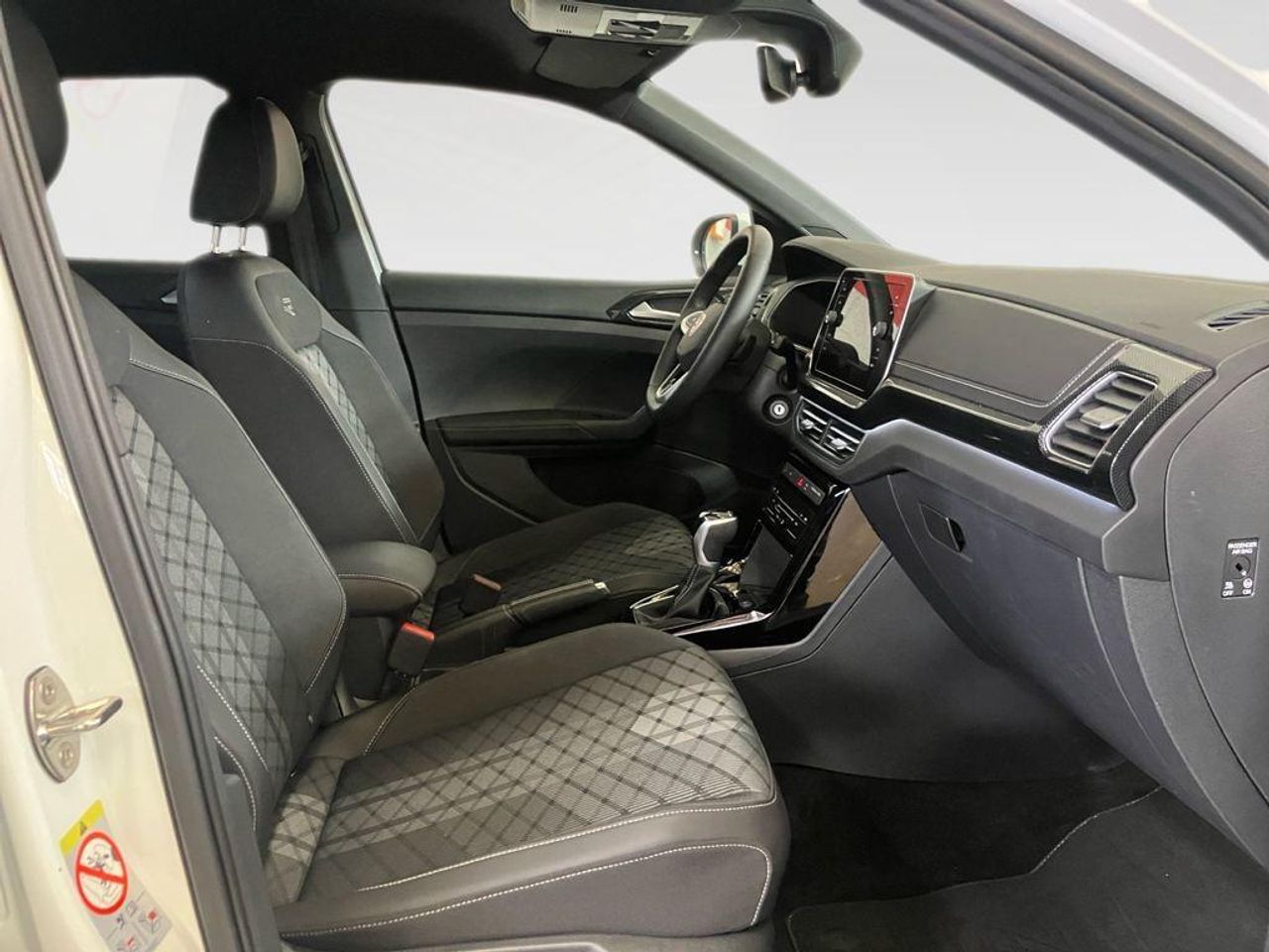 Volkswagen T-Cross R-Line 1.0 TSI 85 kW (116 CV) DSG - foto 5