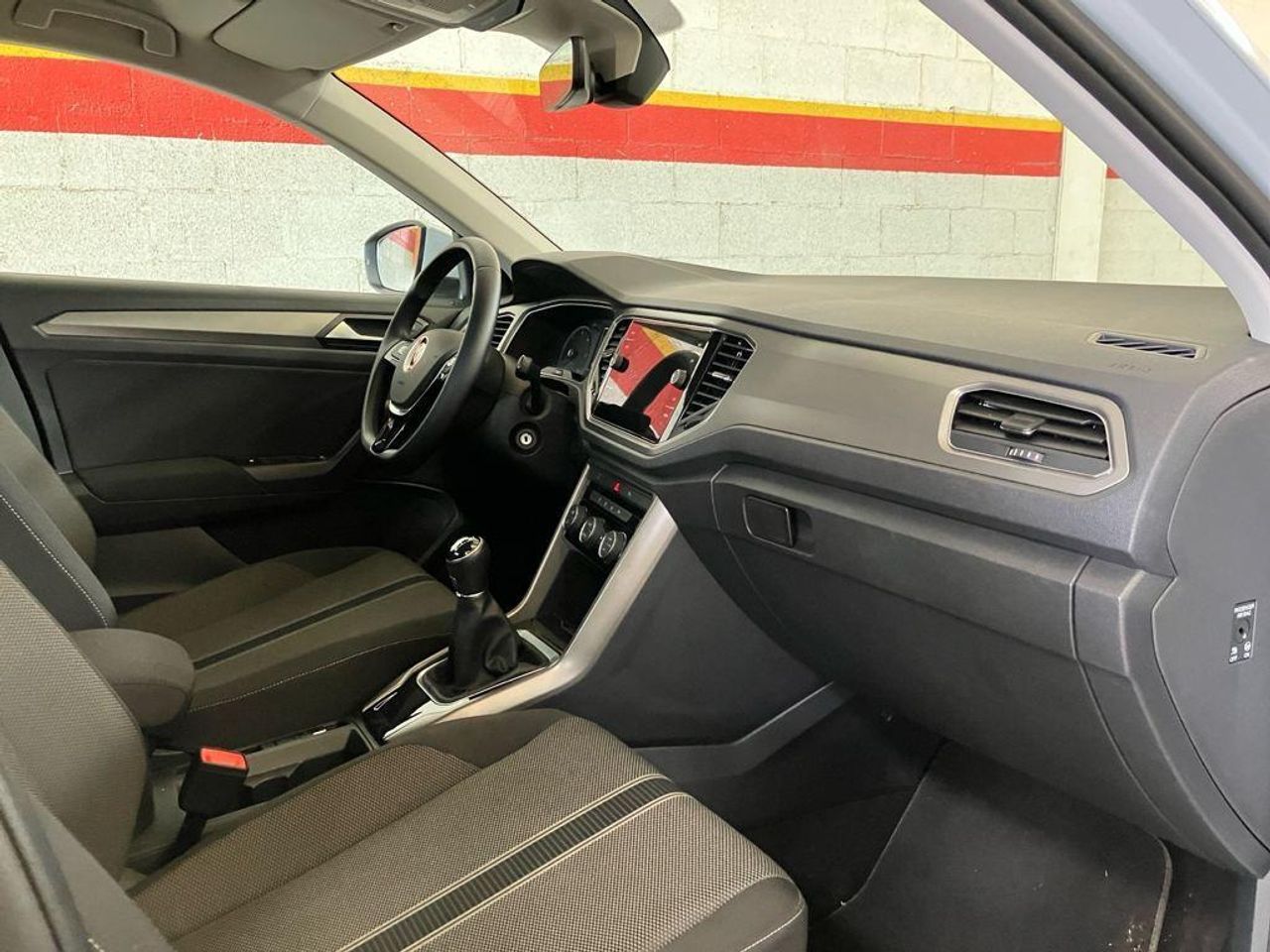 Volkswagen T-Roc Advance R-Line 2.0 TDI 110 kW (150 CV) - foto 10