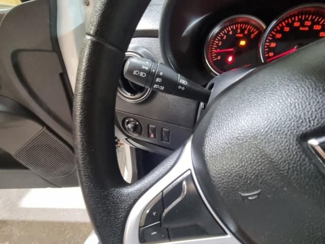 DACIA - Lodgy - Comfort Blue dCi 70 kW5 plazas - foto 24