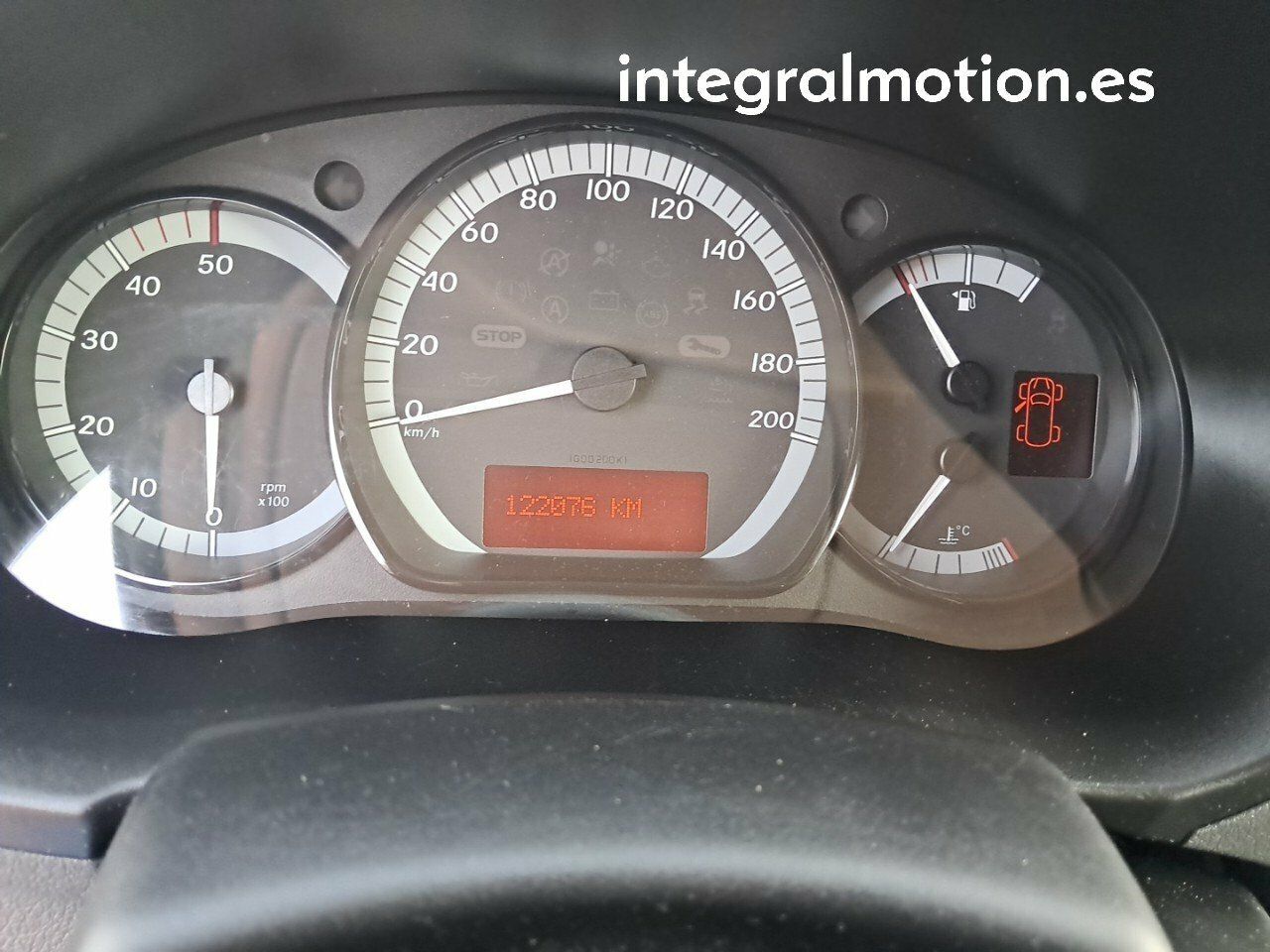 Mercedes Citan 1.5 CDI 109 FURGON 95CV - foto 9