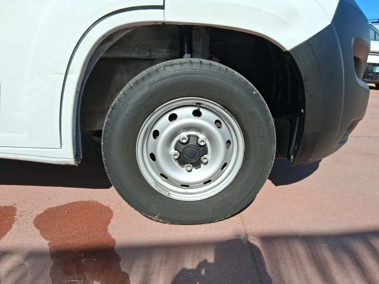 Fiat Ducato FURGON  L3H2 3500 2.2 MJET - foto 20