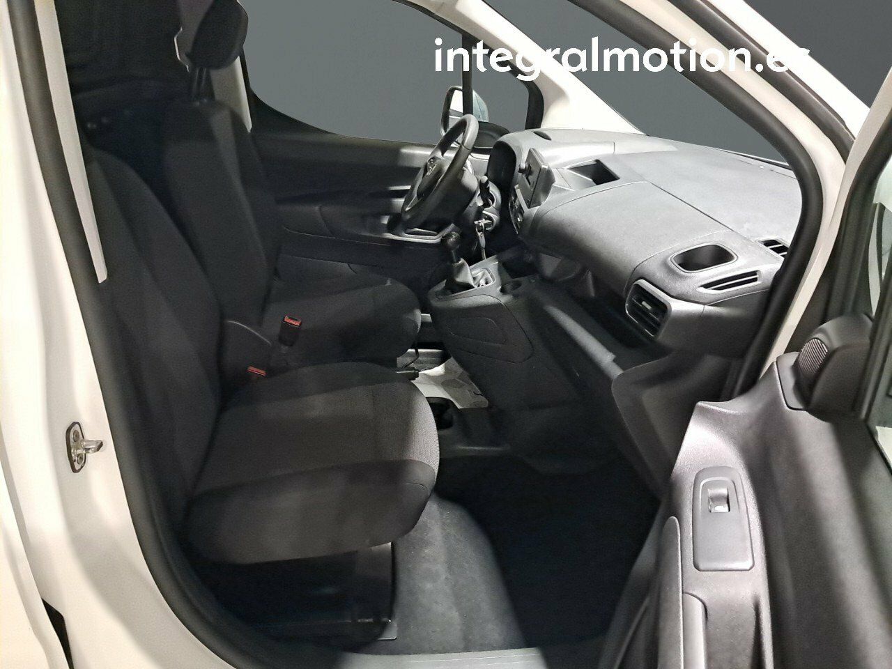 Opel Combo 1.5 TD SS 55KW (75cv) - foto 10