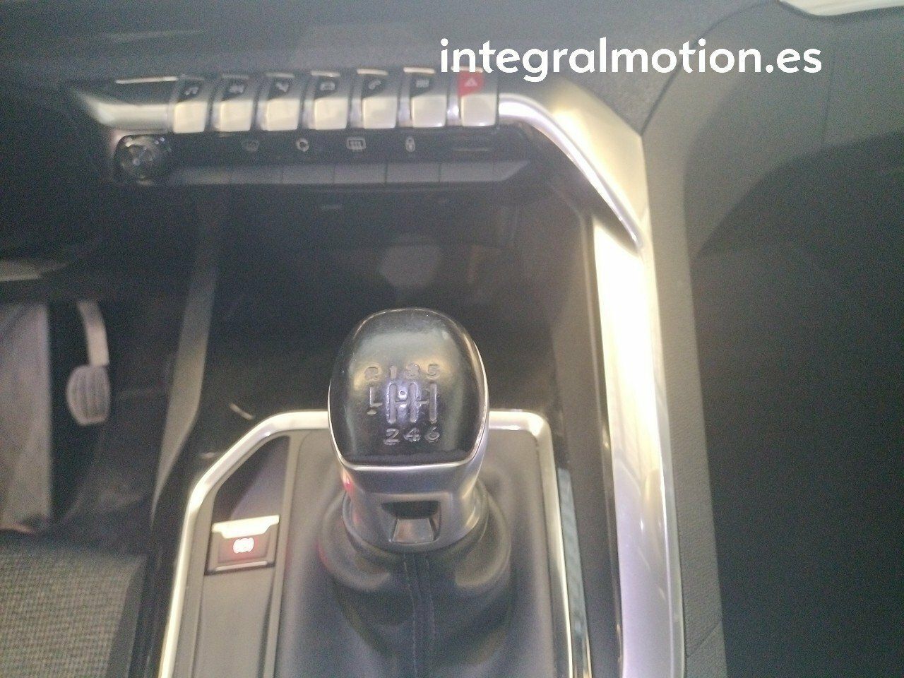 Peugeot 3008 1.5 BlueHDi 96kW (130CV) S&S Allure - foto 17