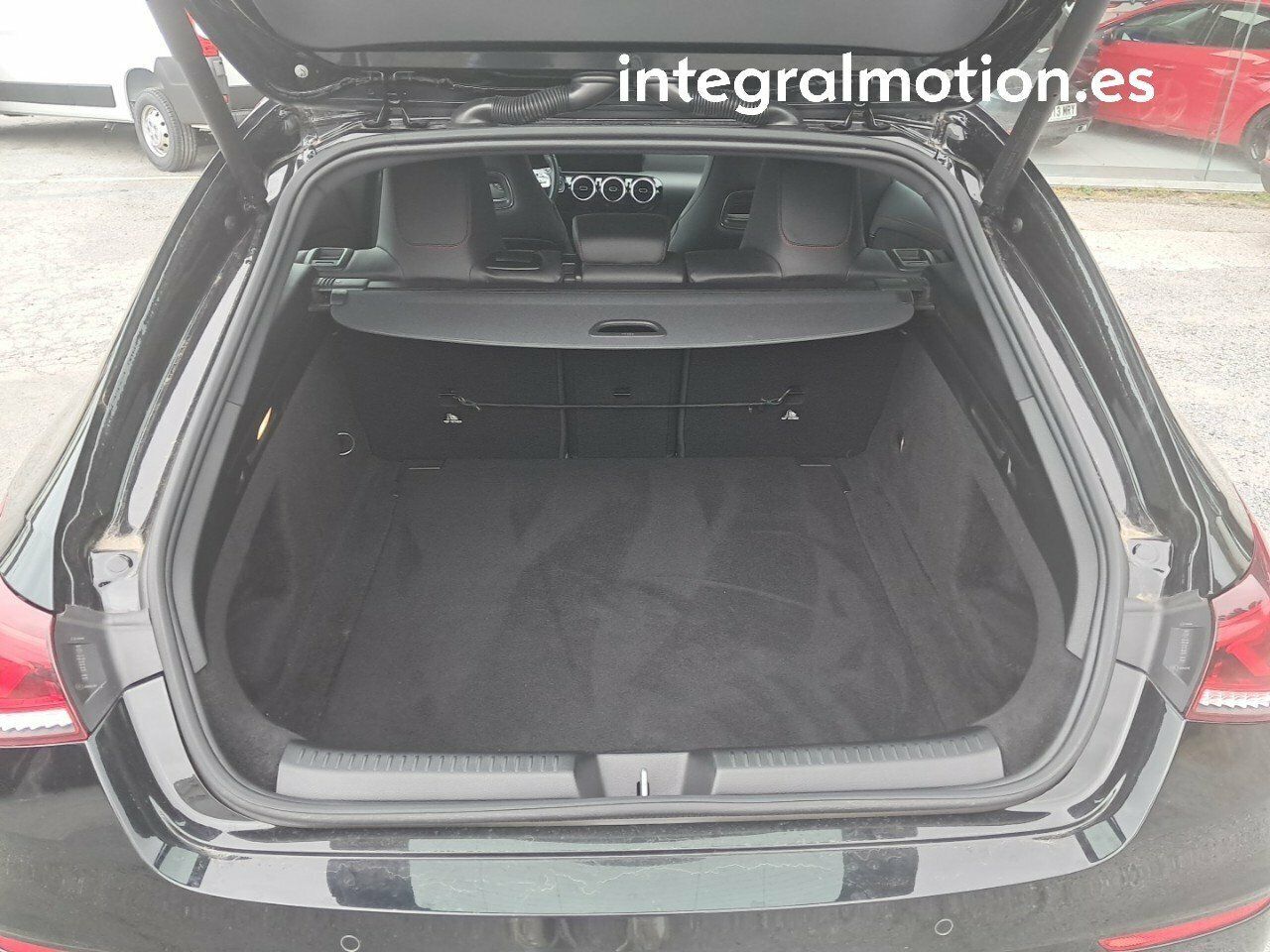 Mercedes CLA CLA 200 D DCT Shooting Brake - foto 30