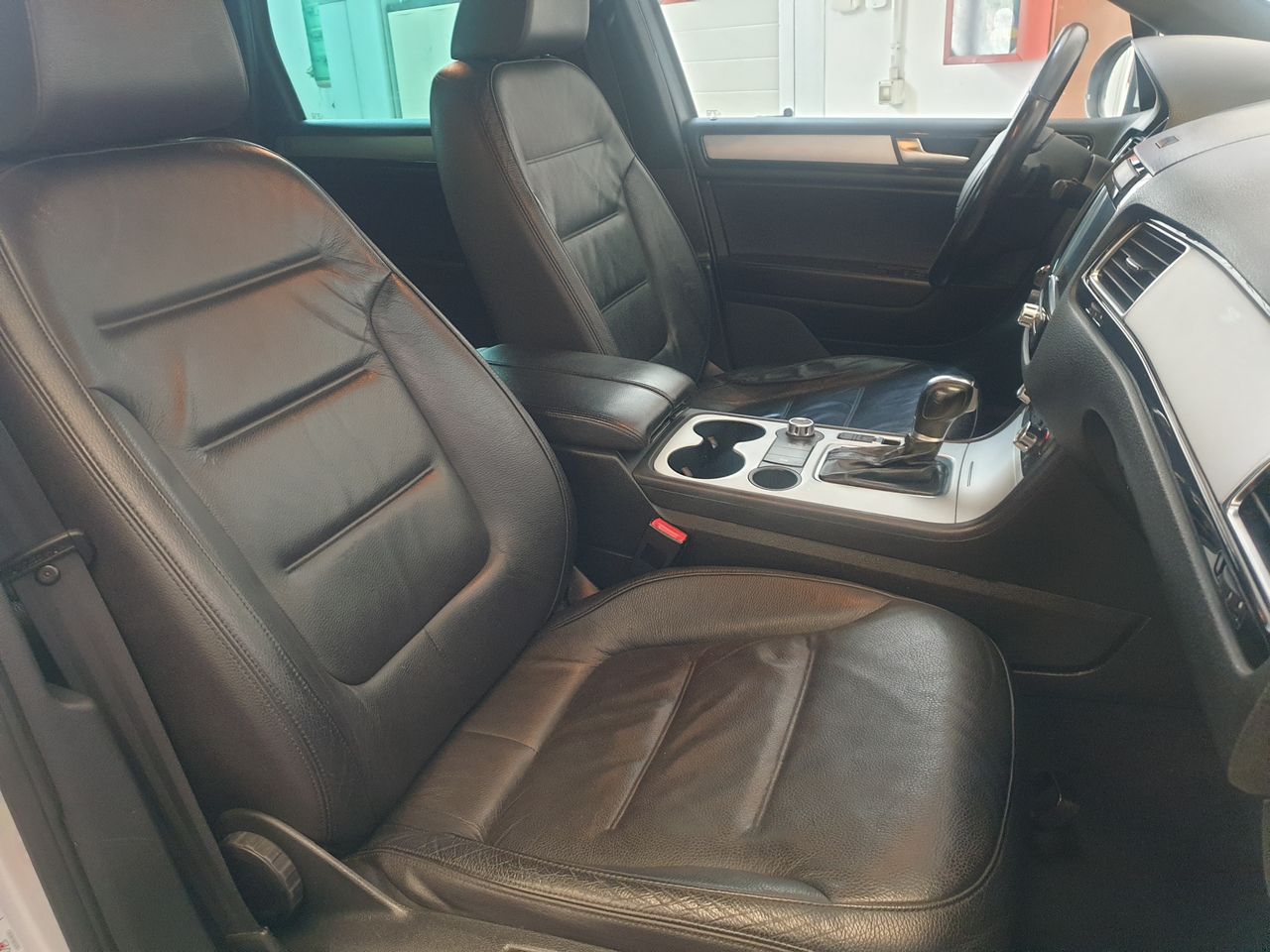 Volkswagen Touareg 3.0 V6 TDI 204 CV BlueMotion Technology - foto 14