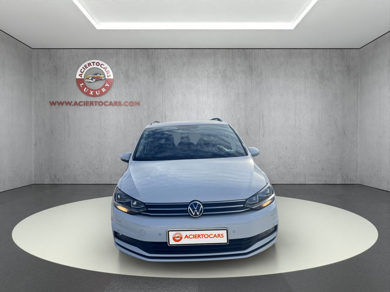 VOLKSWAGEN Touran Advance 2.0 TDI DSG - foto 2