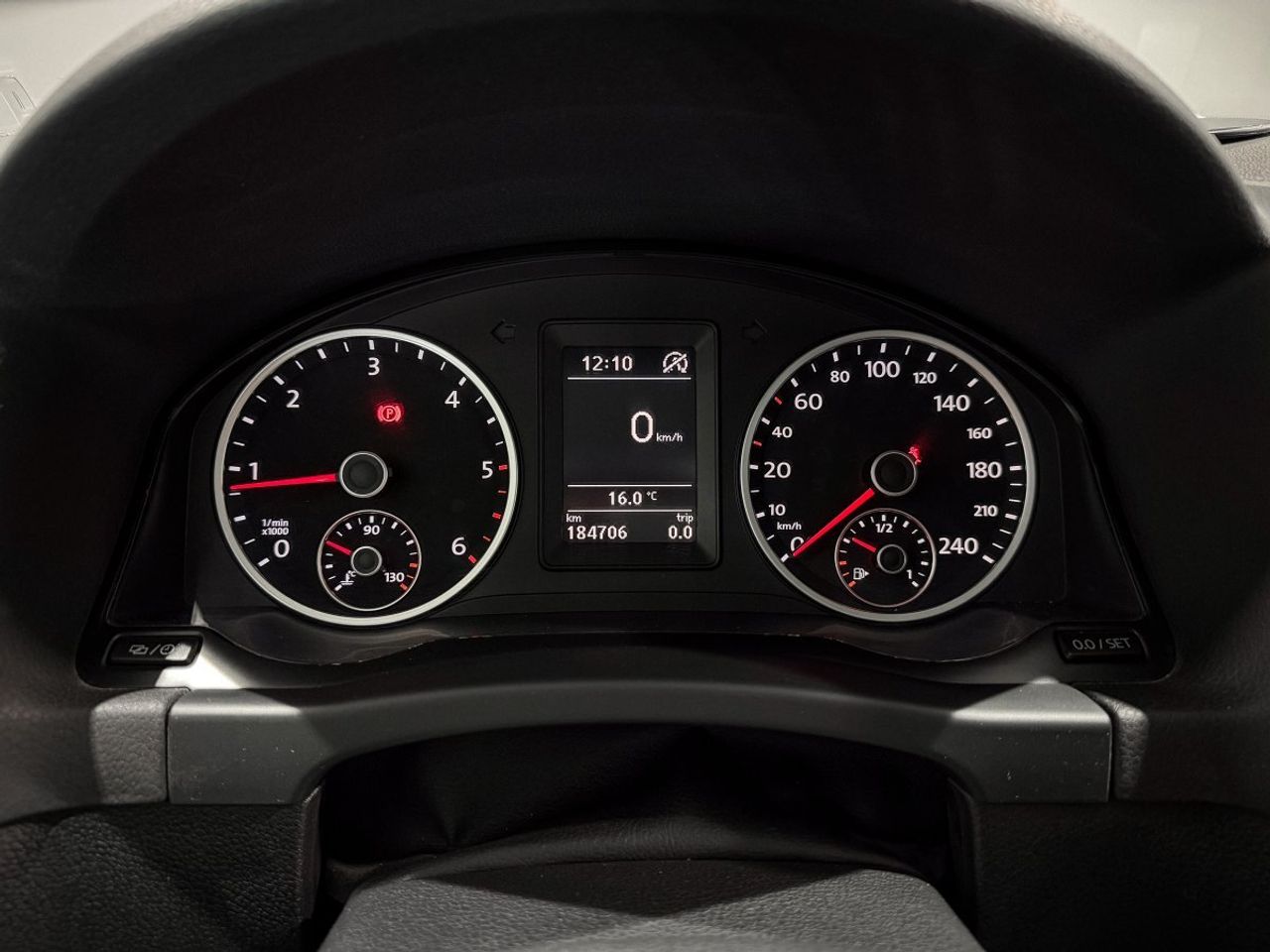 Volkswagen Tiguan Tiguan Sport 2.0 TDI 140 CV BMT 4Motion - foto 14