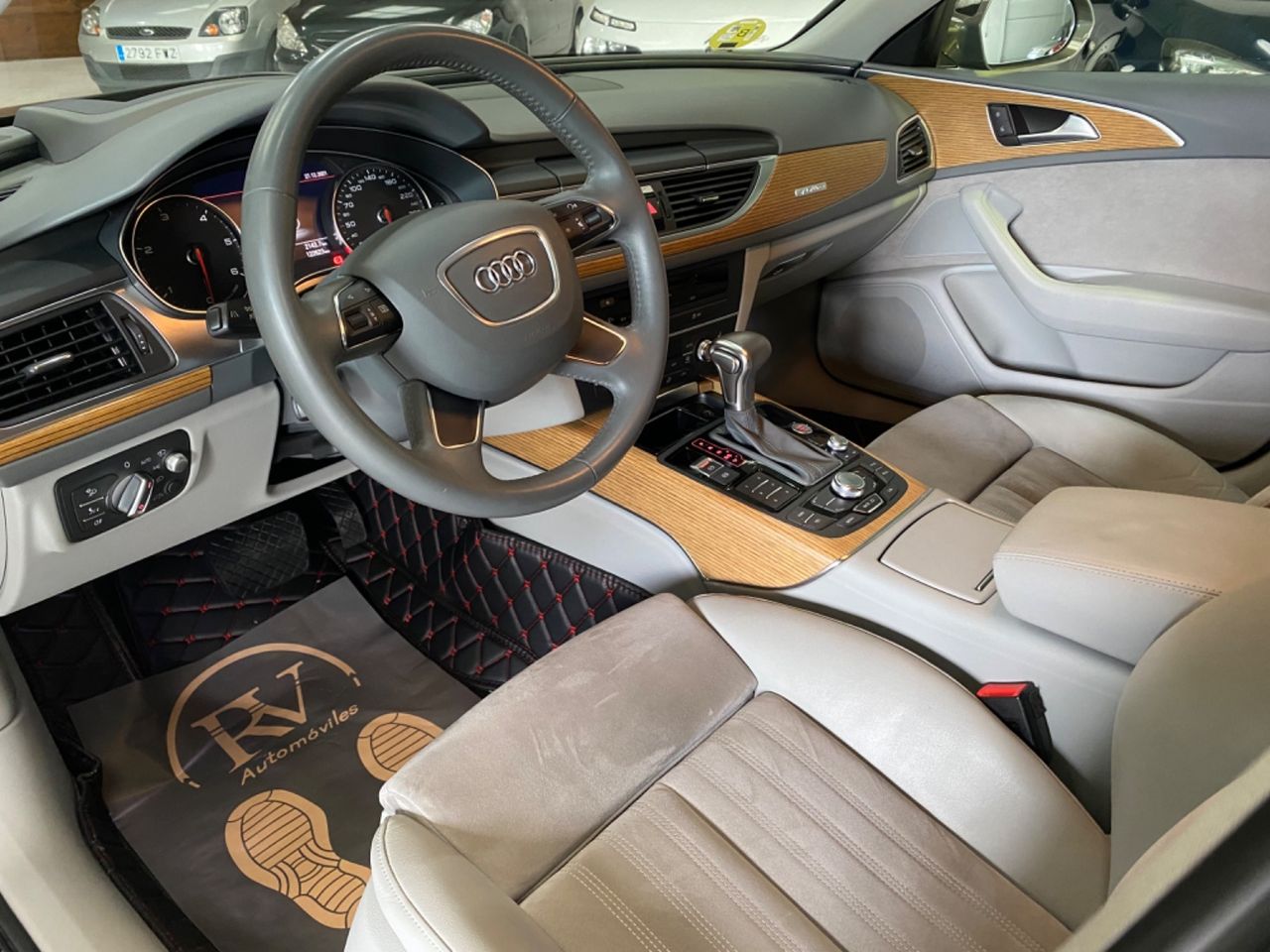 AUDI A6 Avant 3.0 TDI quattro S tronic - foto 4