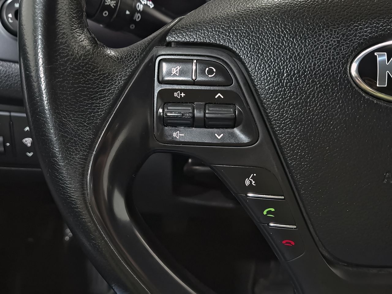 Kia Ceed 1.4 CVVT 74kW (100CV) Concept Plus - foto 17