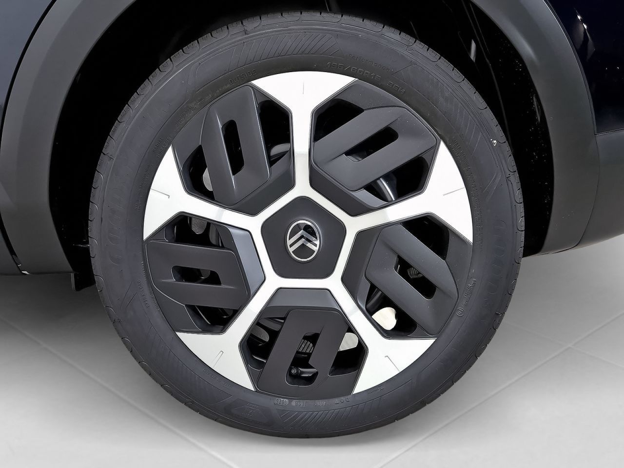 Citroën C4 Hybrid 145 ë-DCS6 Plus - foto 11