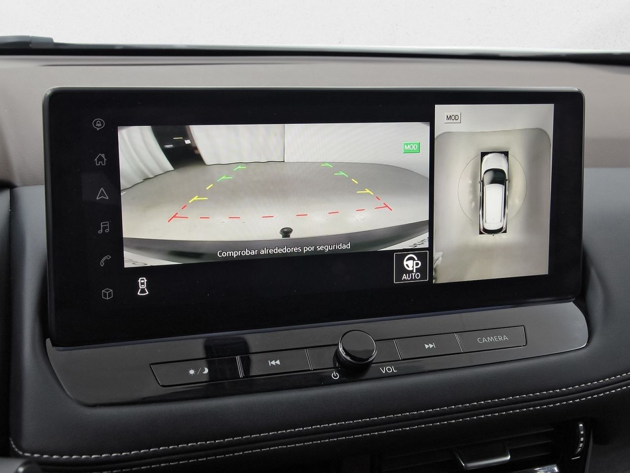 Nissan X-Trail 5pl 1.5 e-POWER 152kW 4x2 A/T Tekna - foto 27