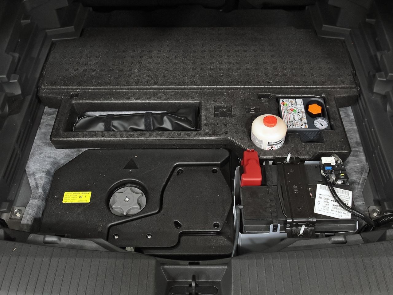 Nissan X-Trail 5pl 1.5 e-POWER 152kW 4x2 A/T Tekna - foto 40