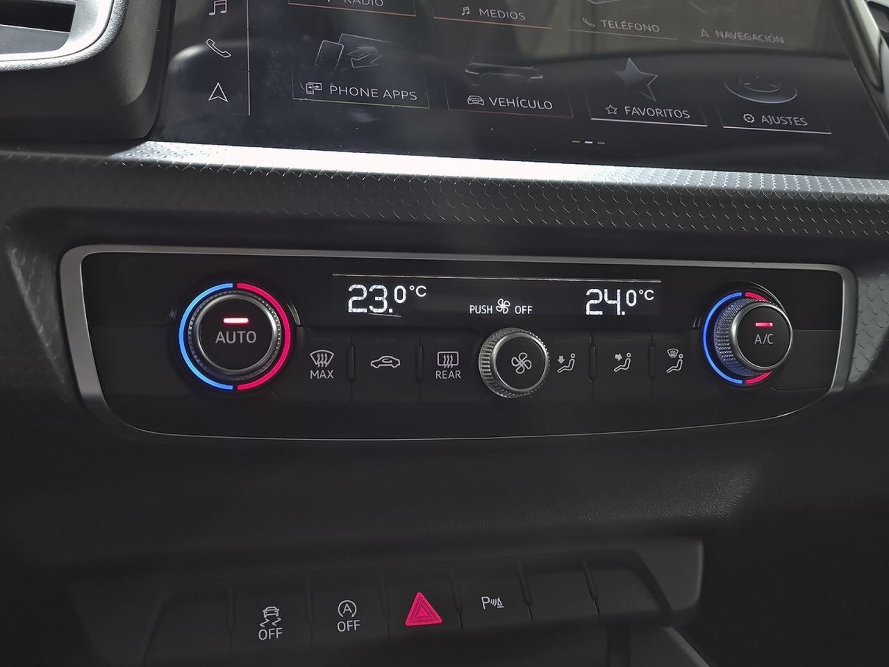 Audi A1 Sportback Adrenalin 30 TFSI 81kW S tron - foto 26