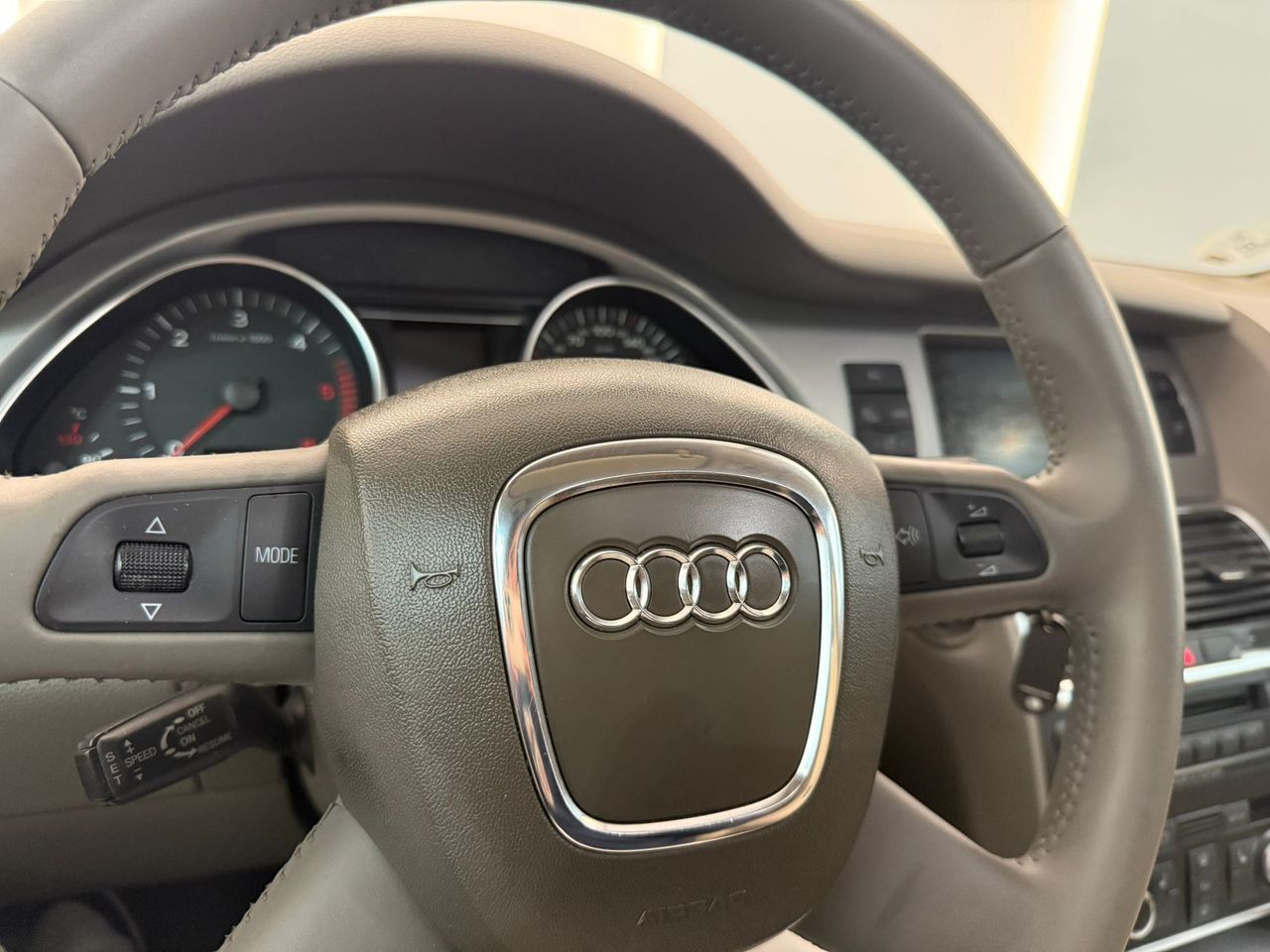 Audi Q7 S Line - foto 28