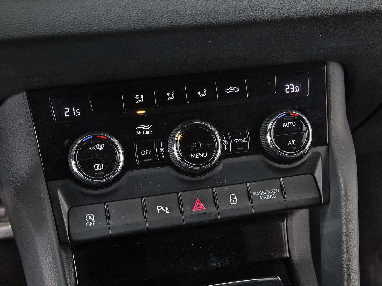 Skoda Karoq 1.5 TSI 110kW (150CV) DSG ACT Sportline - foto 30