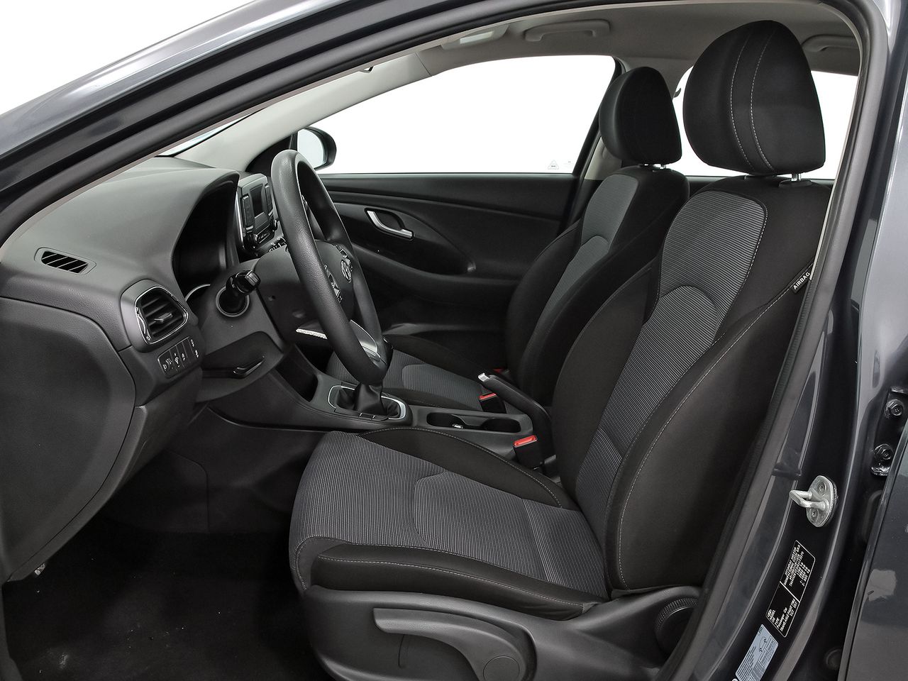 Hyundai i30 1.5 DPI Essence - foto 8