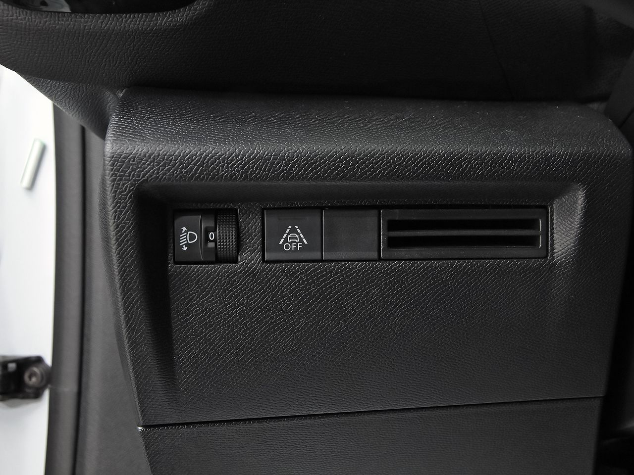 Citroën C4 Hybrid 145 ë-DCS6 Plus - foto 14