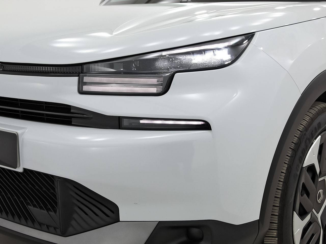 Citroën C4 Hybrid 145 ë-DCS6 Plus - foto 32