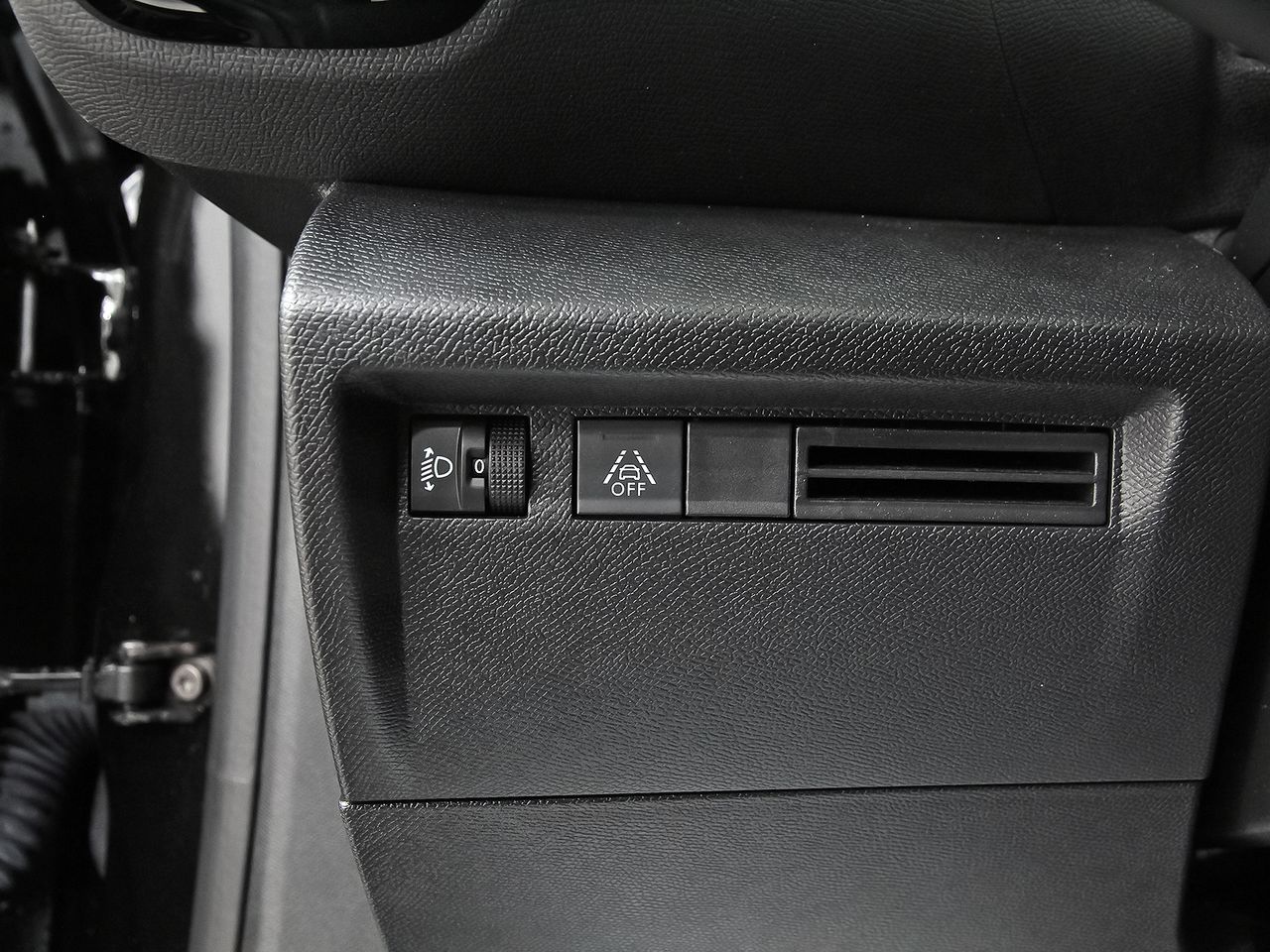 Citroën C4 Hybrid 145 ë-DCS6 Plus - foto 14