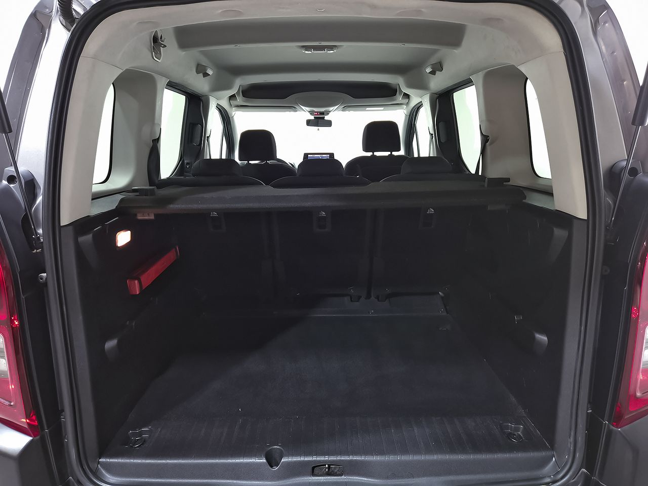 Citroën Berlingo Talla M BlueHDi 130 S&S 6v SHINE - foto 9
