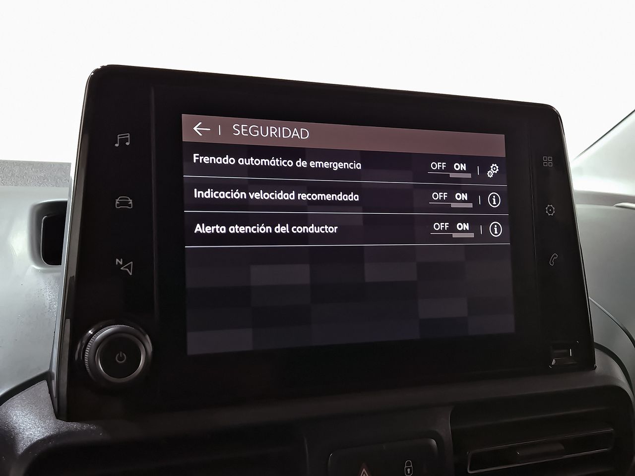 Citroën Berlingo Talla M BlueHDi 130 S&S 6v SHINE - foto 22