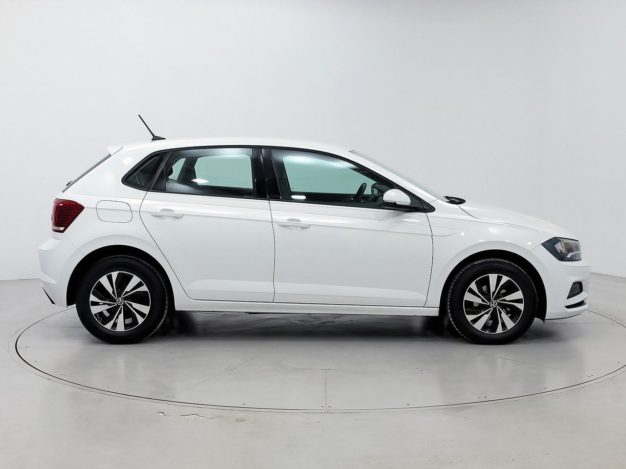 Volkswagen Polo Advance 1.0 TSI 70kW (95CV) - foto 3