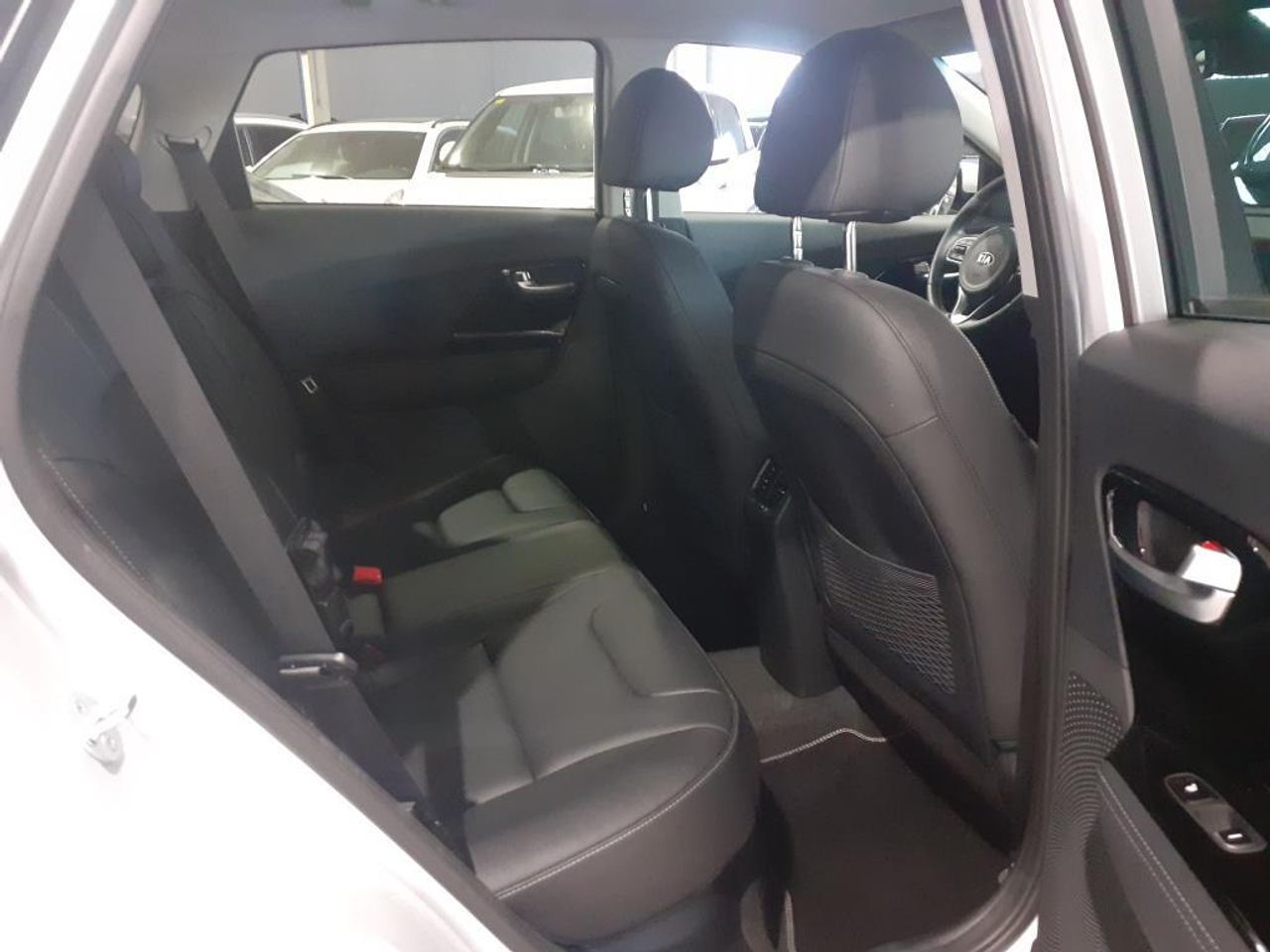 Kia Niro 1.6 GDi HEV 104kW (141CV) Emotion - foto 14