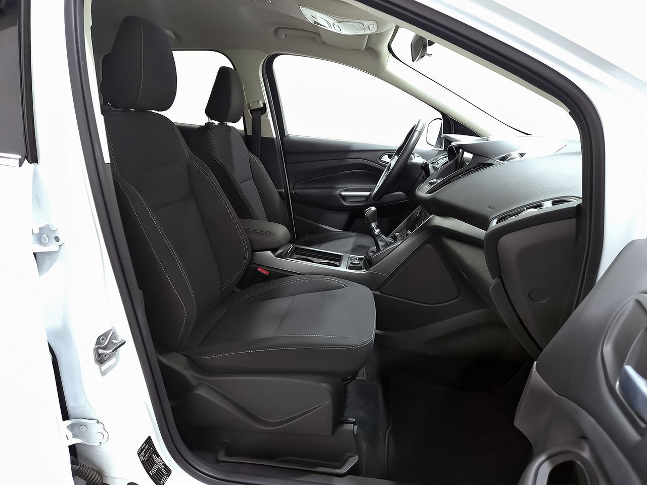 Ford Kuga 1.5 EcoBoost 88kW 4x2 Trend+ - foto 7