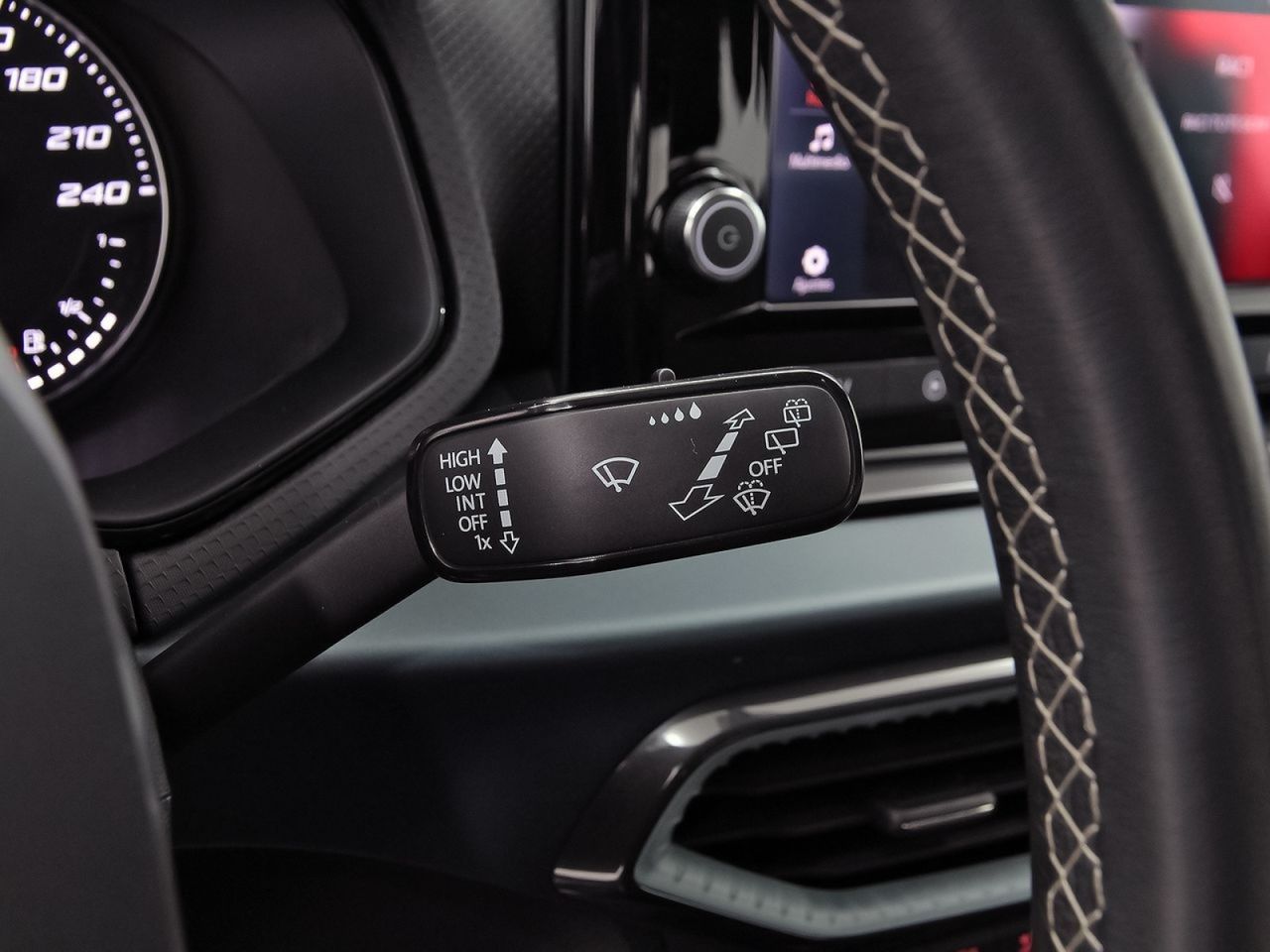 Seat Arona 1.0 TSI 81kW (110CV) Xperience XS - foto 14