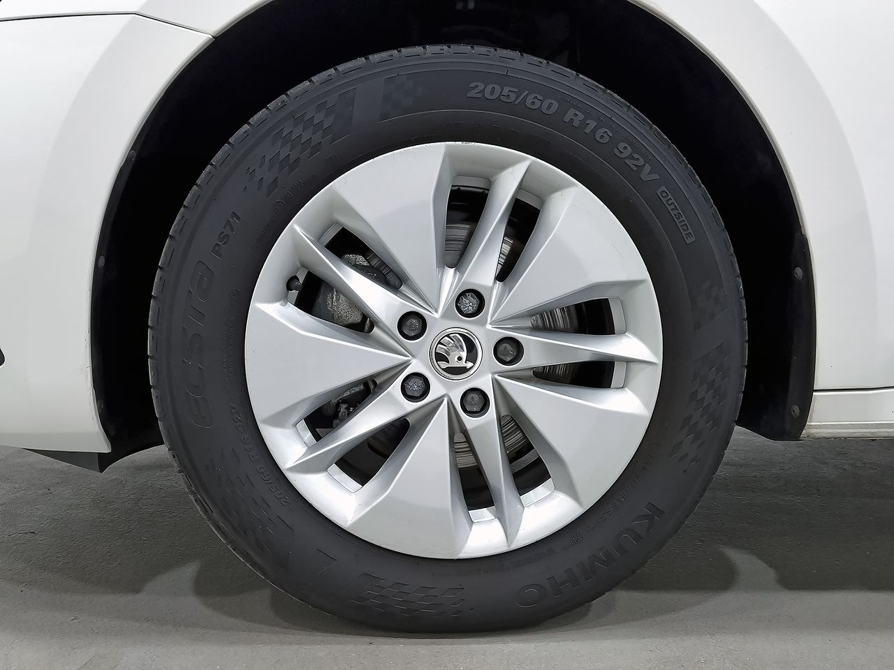 Skoda Octavia Combi 2.0 TDI 110kW DSG Ambition Plus - foto 10