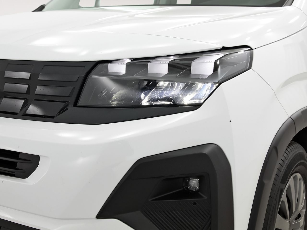 Peugeot Rifter Rifter Allure BlueHDi 100 - foto 33