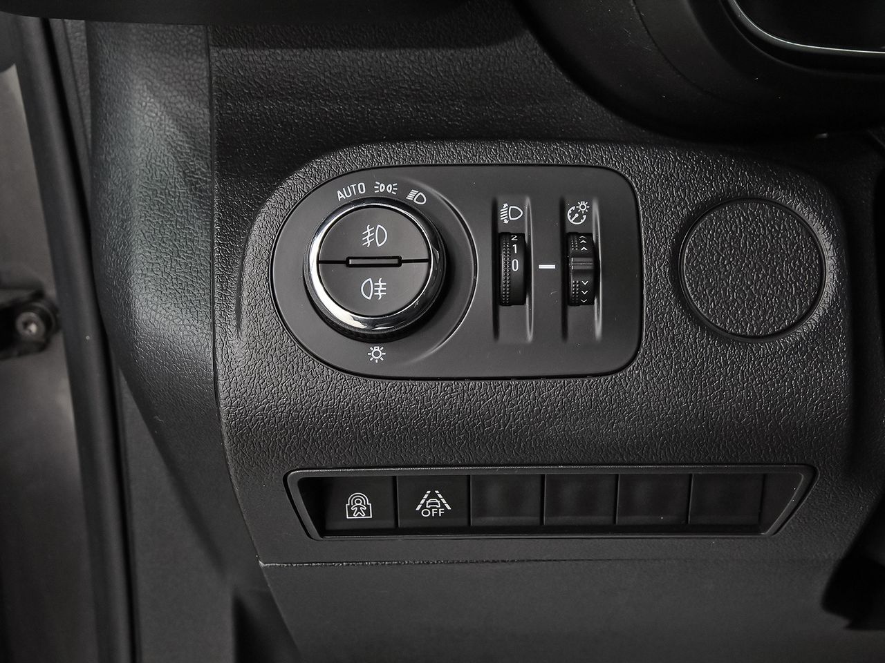 Opel Combo Cargo 1.2 T S/S Innovation L - foto 14