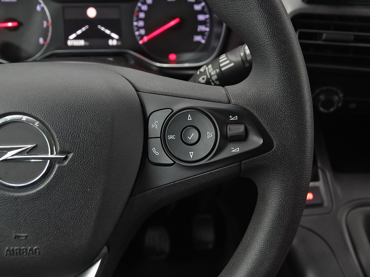 Opel Combo Cargo 1.2 T S/S Innovation L - foto 19