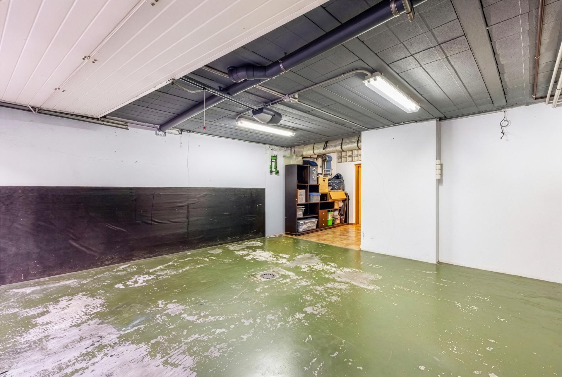 Amplia pareada en venta junto al golf con garaje doble y acc - foto 45