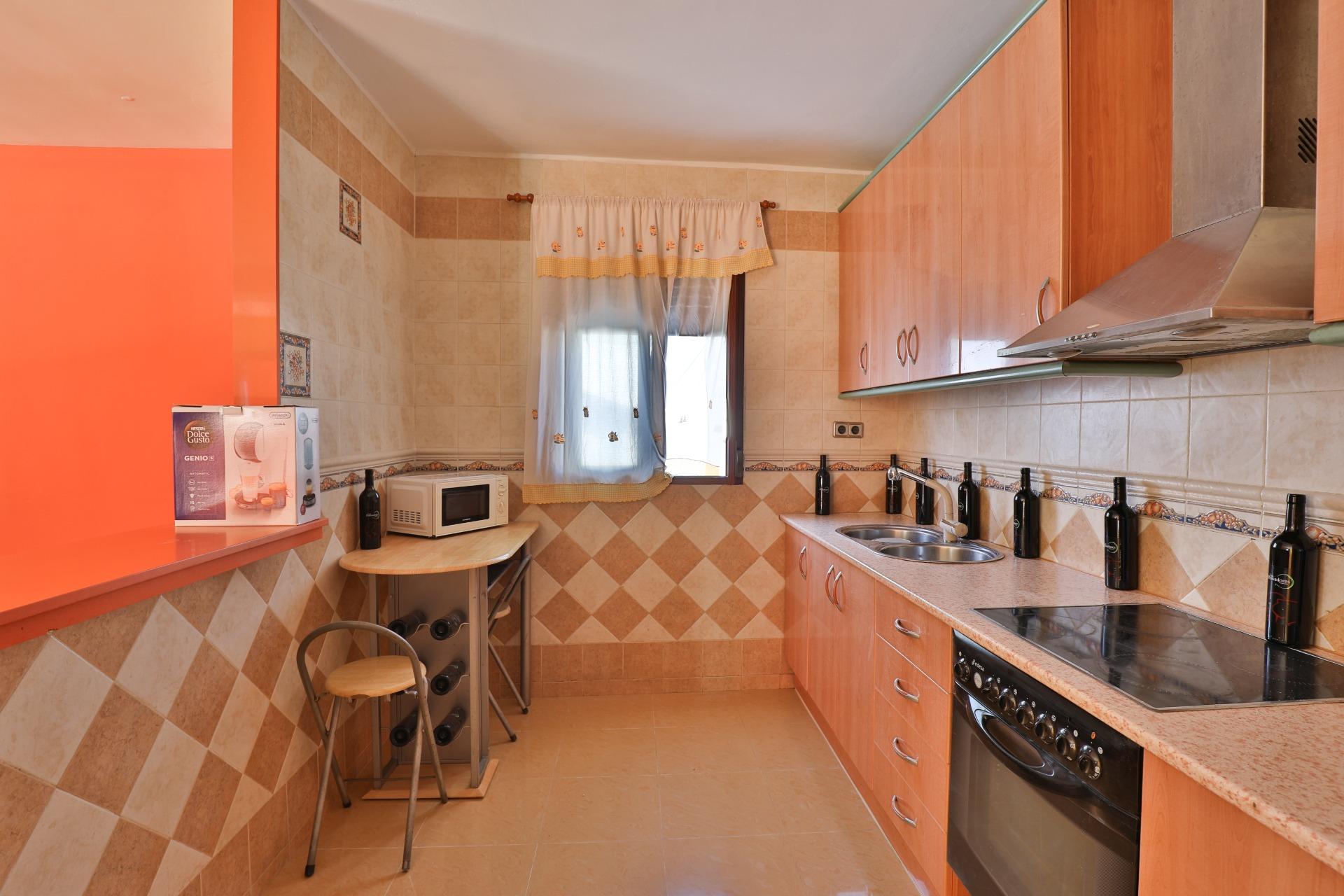 Nave industrial con Chalet en Alcalá la Real - foto 42