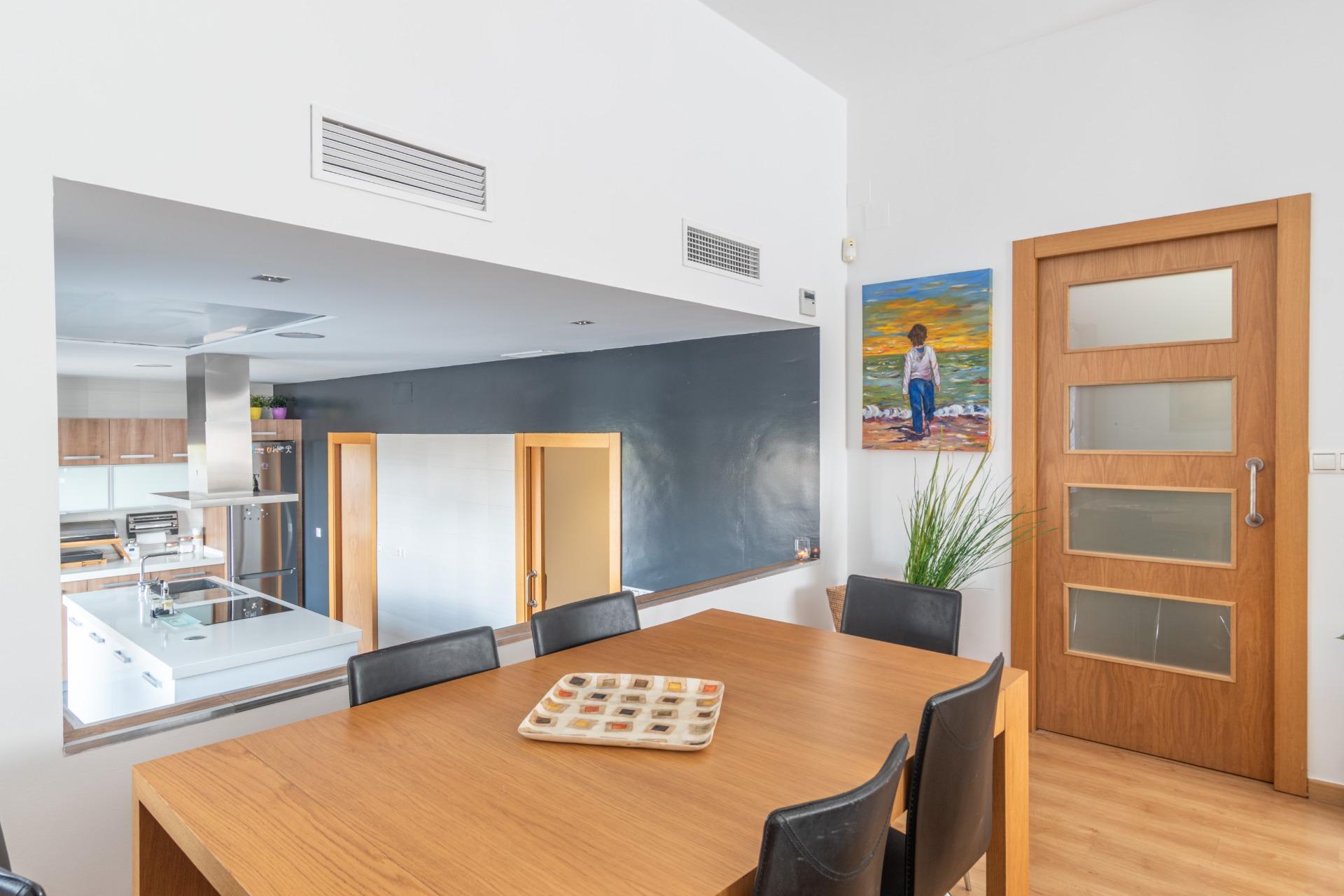 Espectacular chalet en Alhendín – Urbanización El Arenal! - foto 4