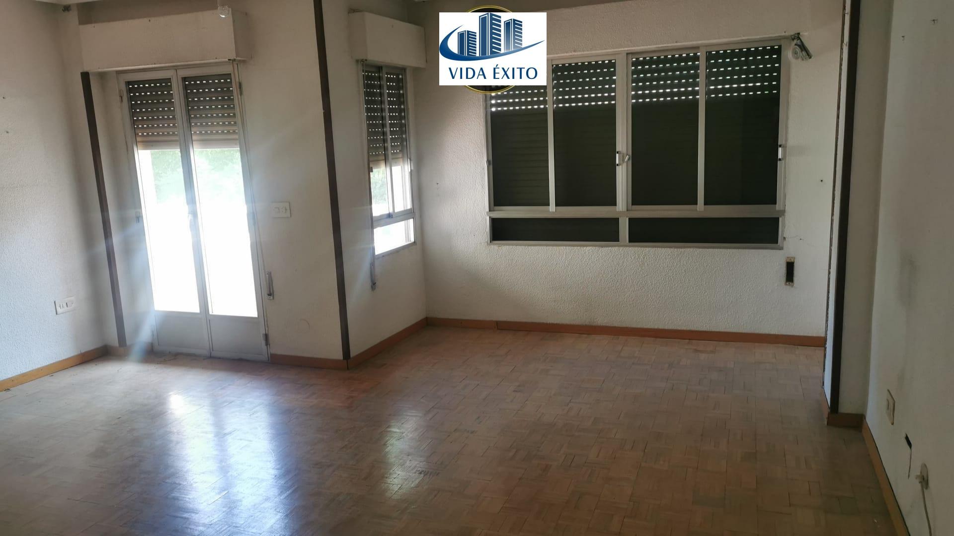 PISO EN LOS JARDINILLOS - foto 2