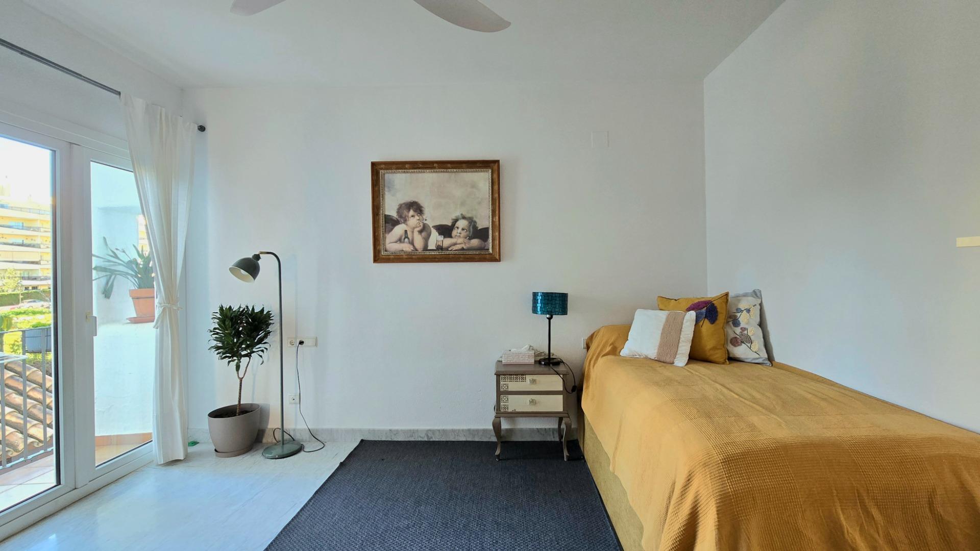 Se alquila maravilloso apartamento por temporada en Playamar - foto 29