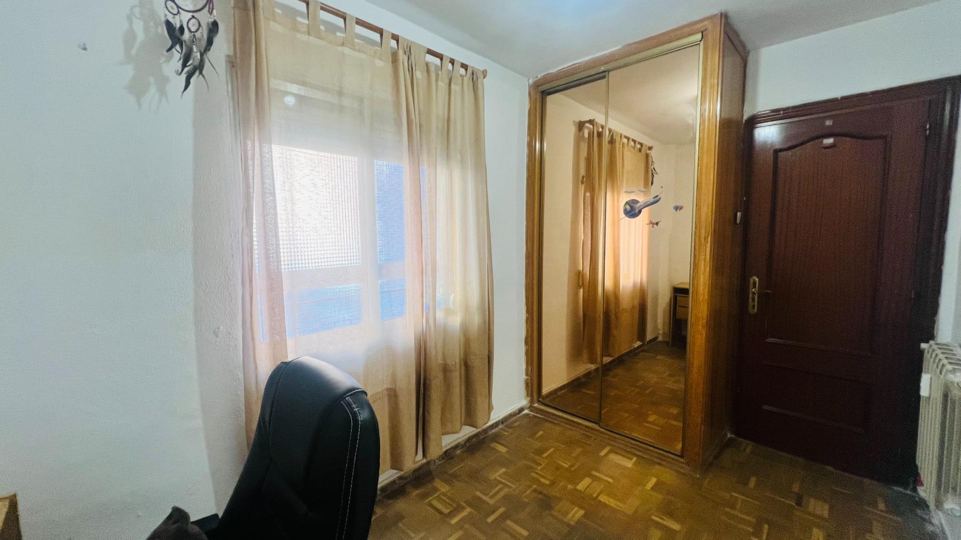 Amplio piso en la zona de Aluche - foto 7