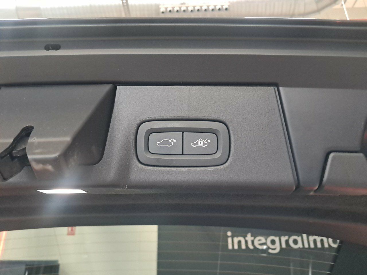 Volvo V90 2.0 D4 AWD Auto - foto 34