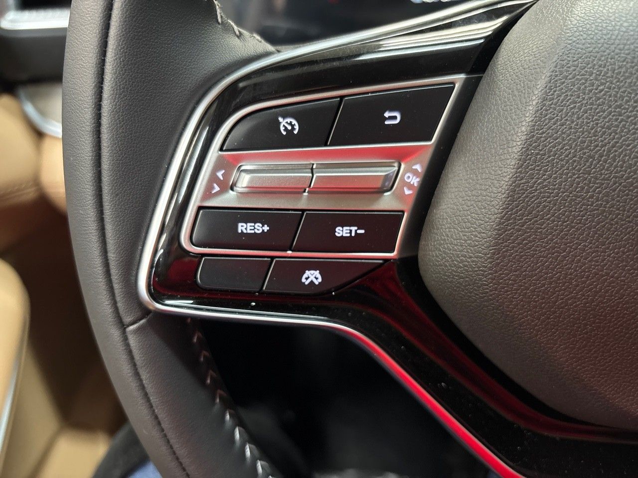 DFSK E5 E5 Intelligent - foto 11