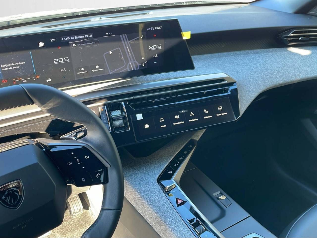 Peugeot 3008 1.2 100KW  eDCS6 Allure - foto 18