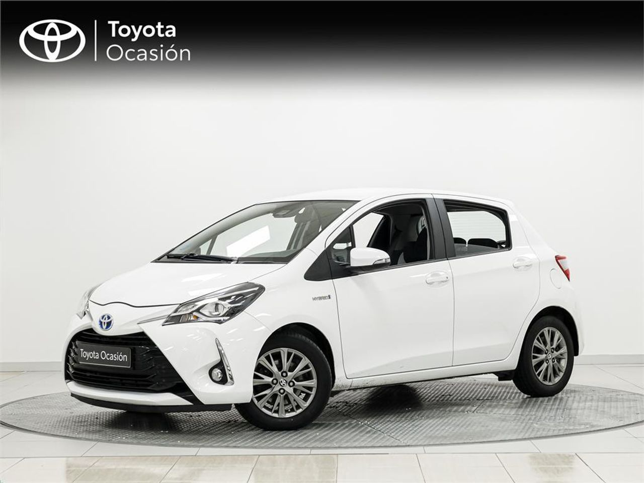 Toyota Yaris 5P Active 100H e-CVT
