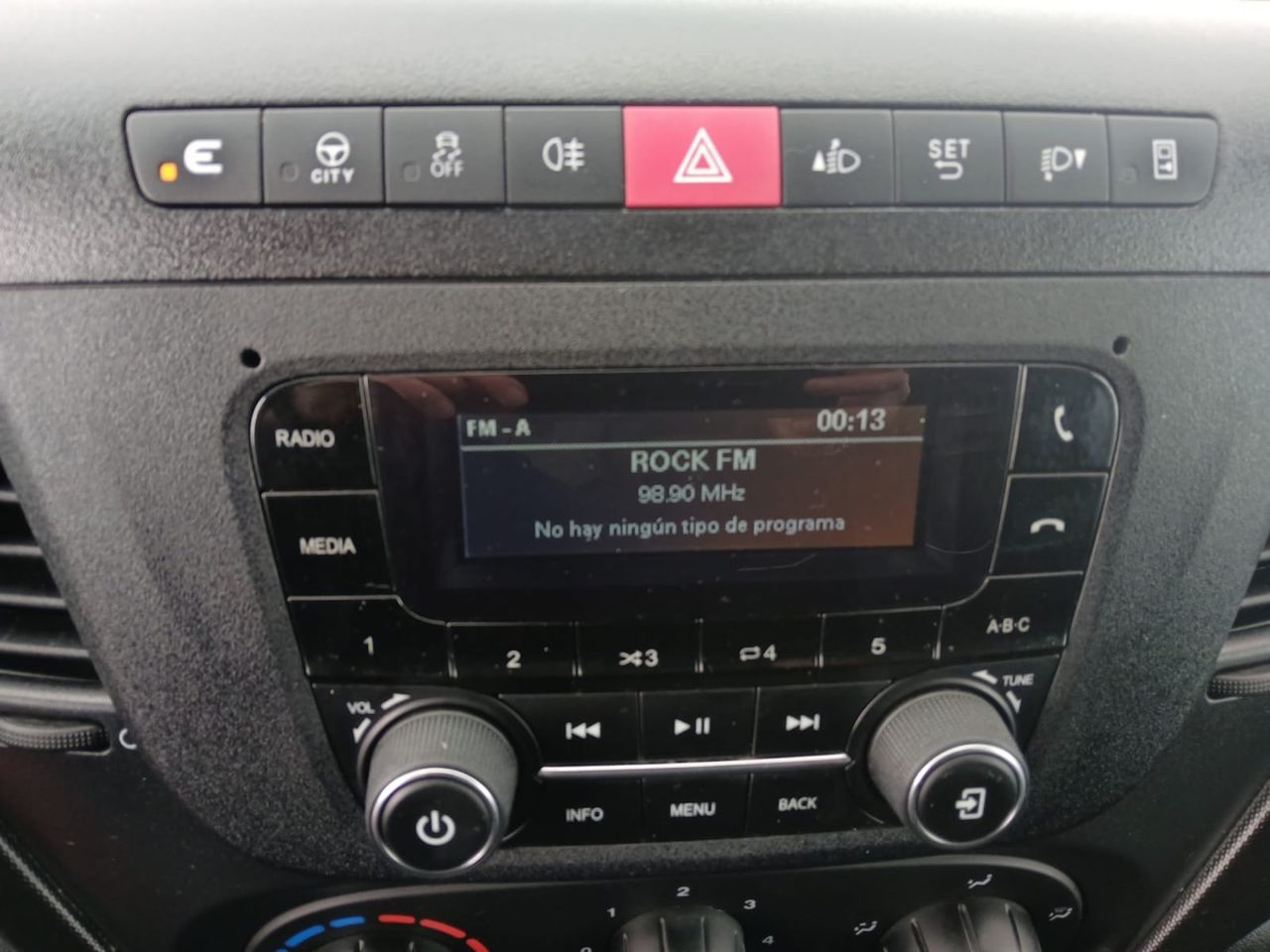 Iveco Daily 2.3 TD 35S 16V 4100/H2 16 M3 - foto 16