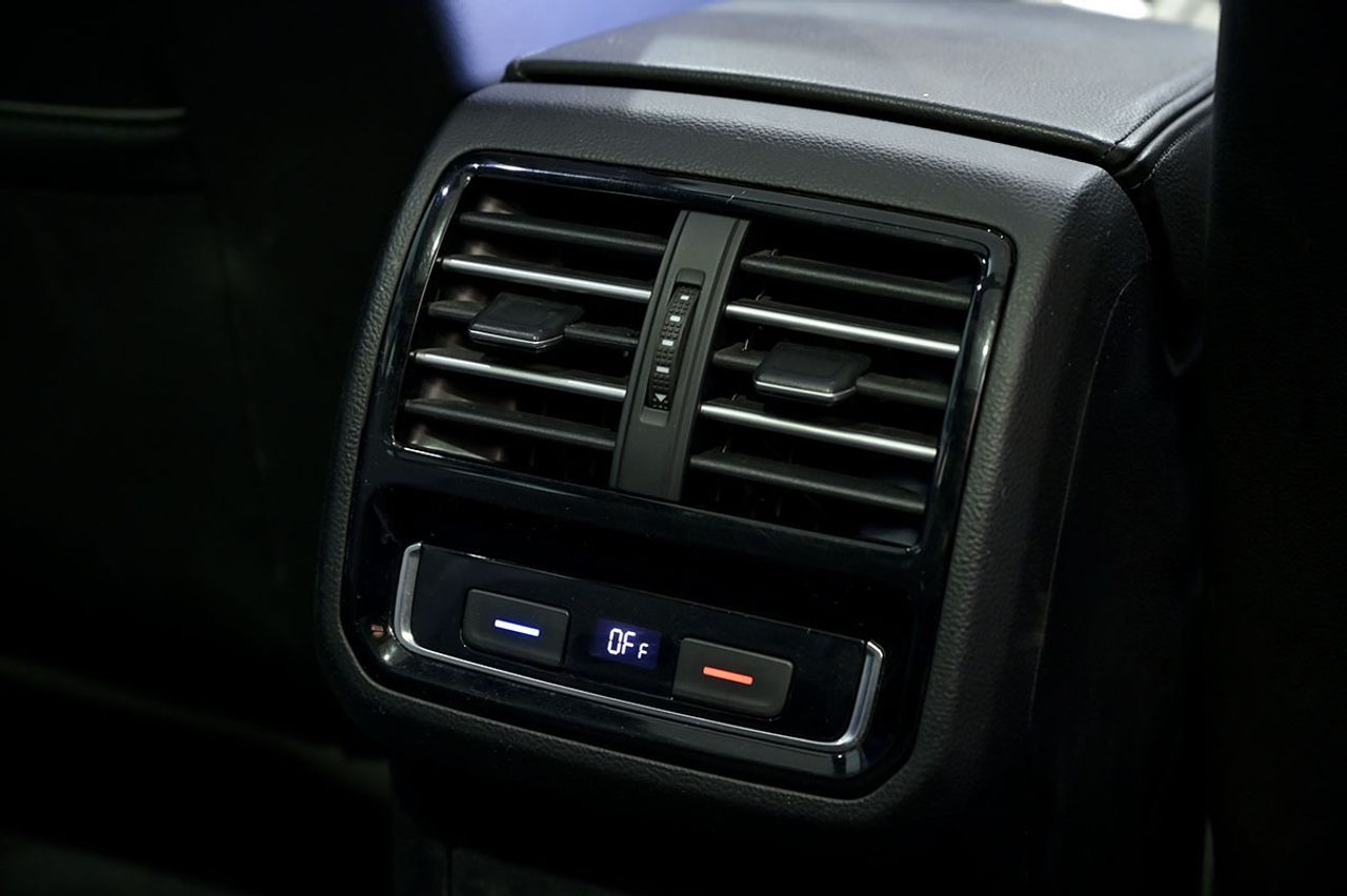 Volkswagen Passat Variant GTE 1.4 TSI DSG - foto 35