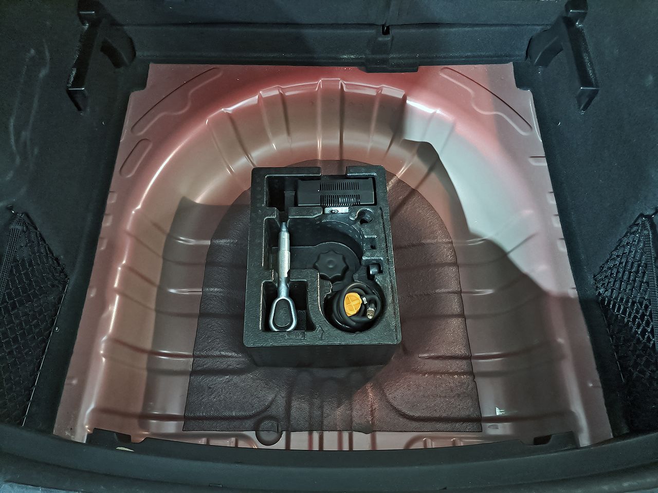 MG ZS 1.0T Luxury - foto 37