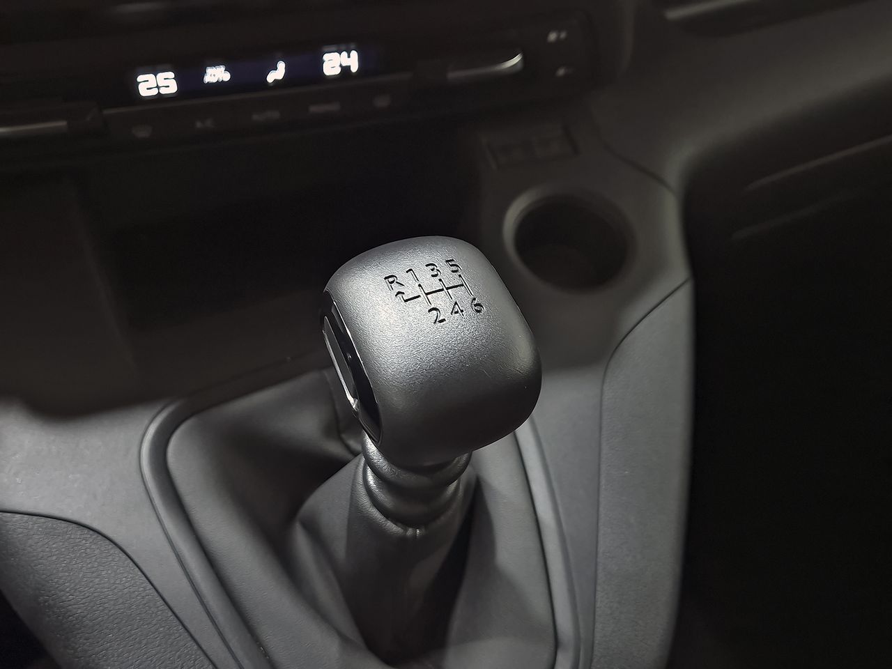 Opel Combo Cargo 1.5 TD 75kW (100CV) S/S Ed. Plus XL 7Pla - foto 26